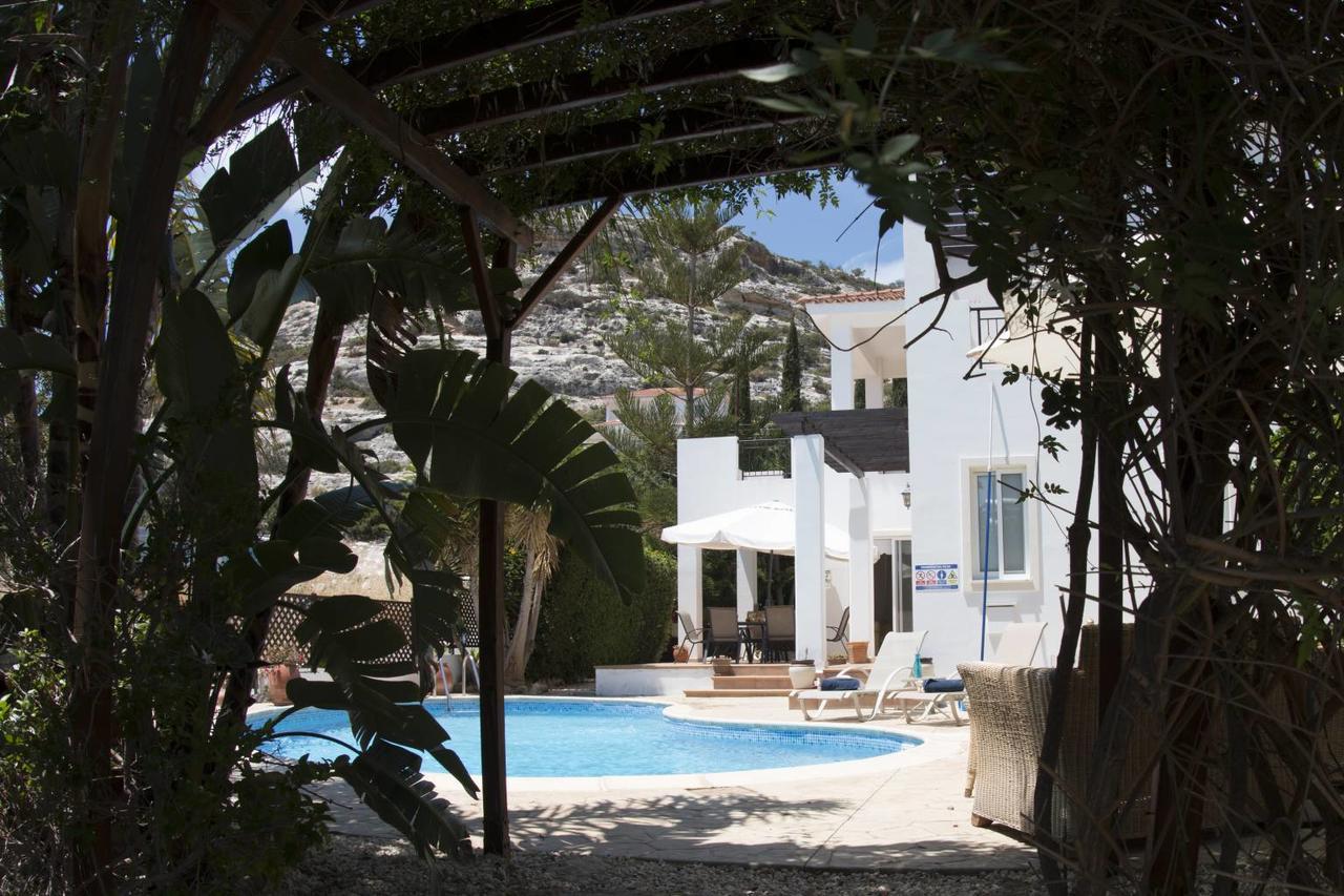 Villa Rocco By Ezoria Peyia Exterior foto